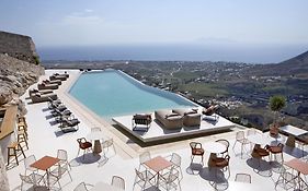 Elessa Hotel